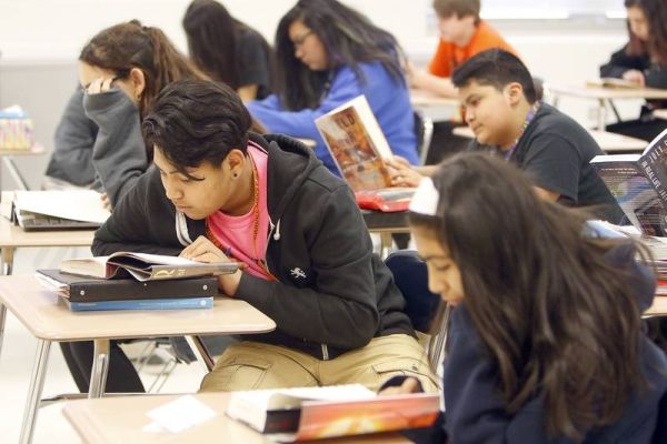 Top Scholarships for Latino Students