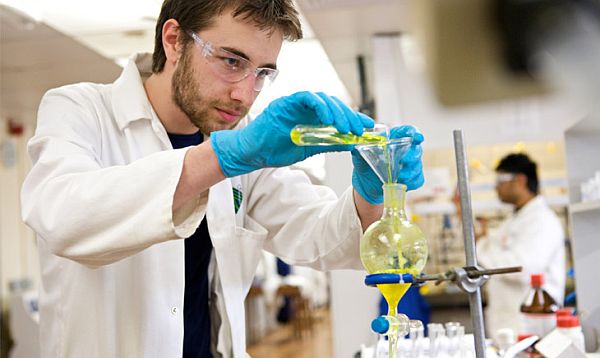 Chemistry Degree Programs Around the World