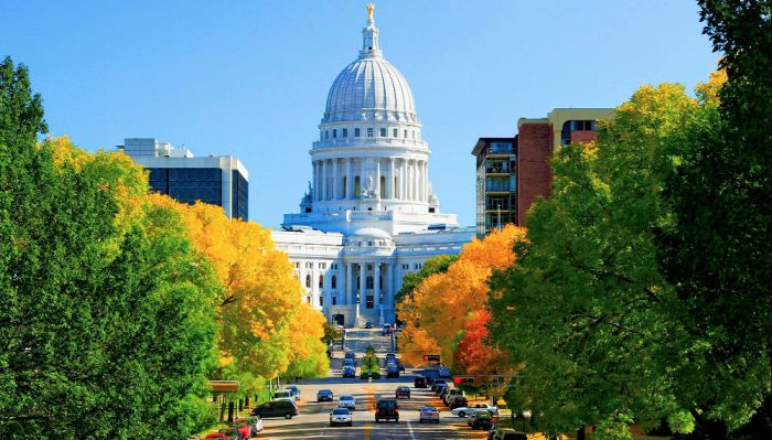 Top High Schools to Study in Wisconsin