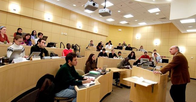 Top Law Schools to Study in Texas