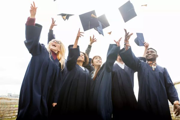 Best Scholarships for Graduate Students 2019